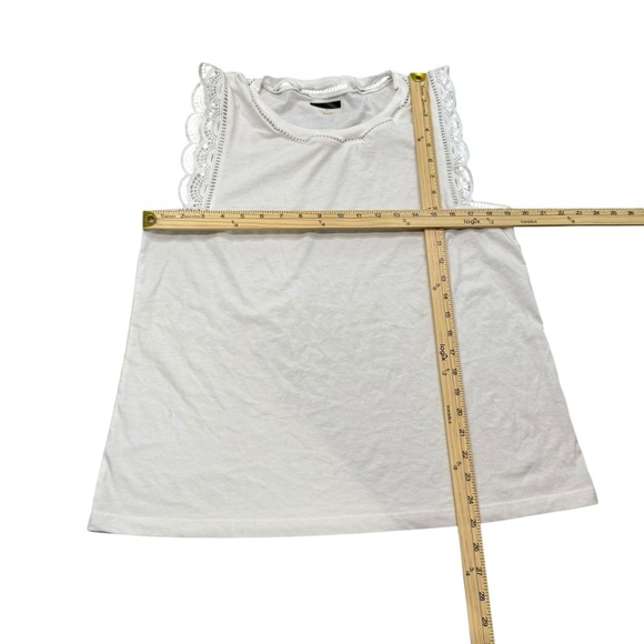 Lilly Pulitzer White Lace-Trimmed Agee Top Rare Sold out XL NWOT - Picture 4 of 8